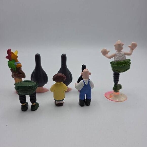 Wallace & Gromit and Chicken Run Figurine Set - Picture 7 of 13
